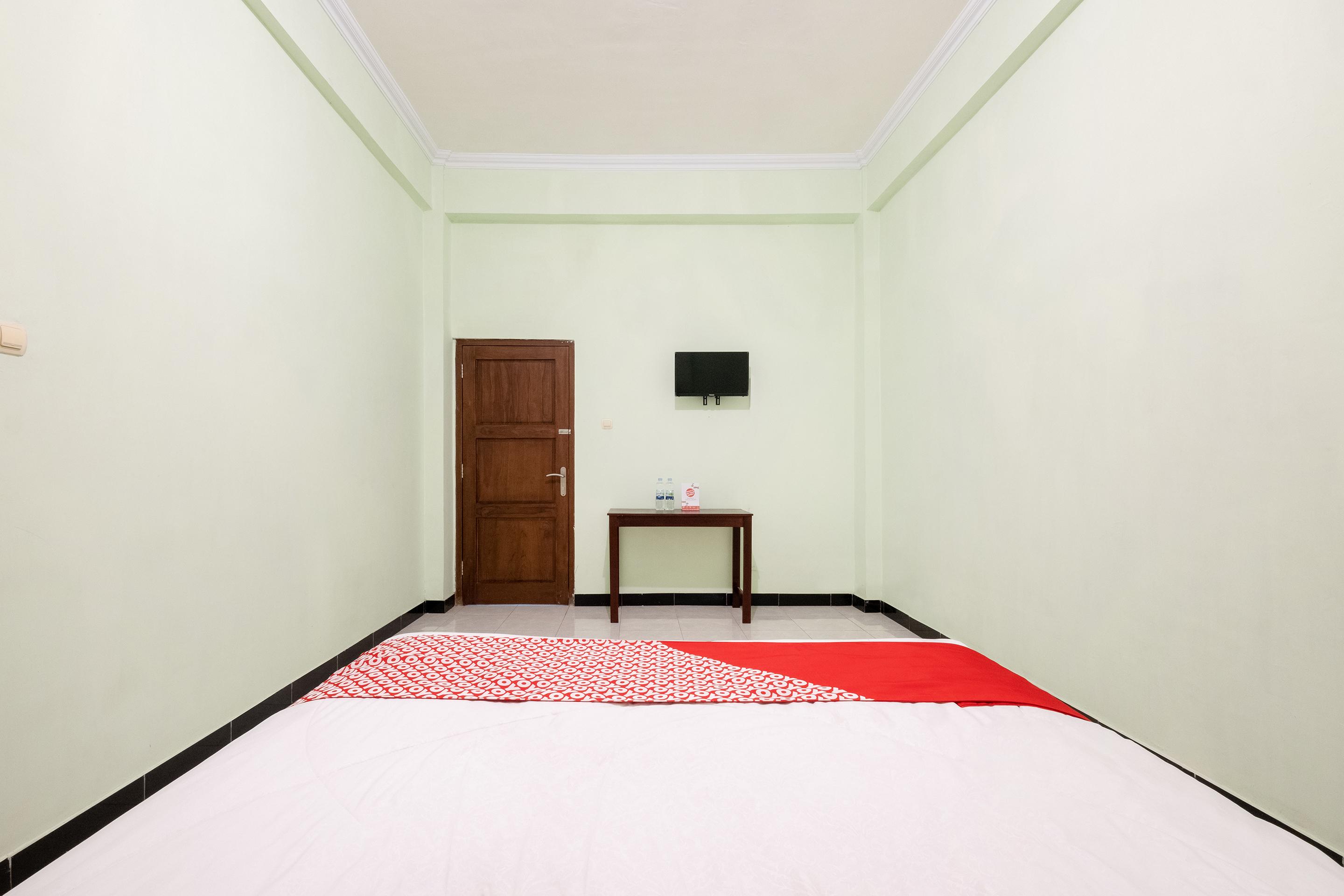 Reddoorz Syariah Near Alun Alun Wonosari Otel Dış mekan fotoğraf