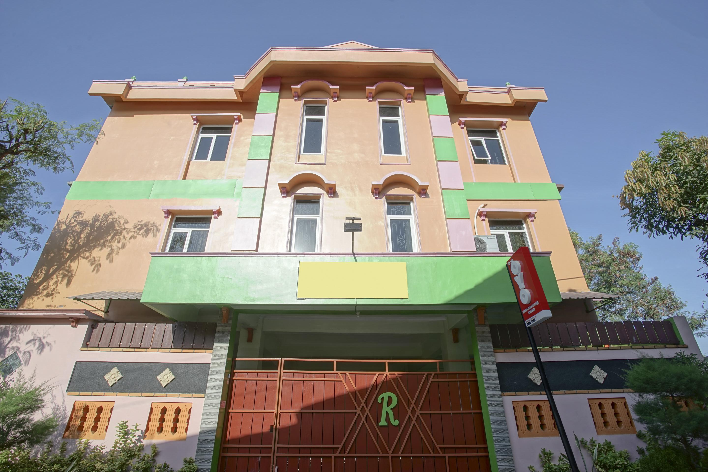 Reddoorz Syariah Near Alun Alun Wonosari Otel Dış mekan fotoğraf